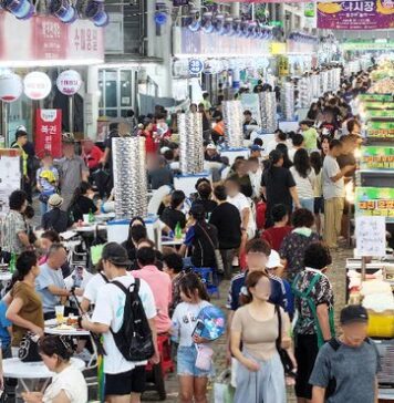대전 중앙시장, ‘백년시장’ 선정…2년간 30억 지원 : 네이트 뉴스